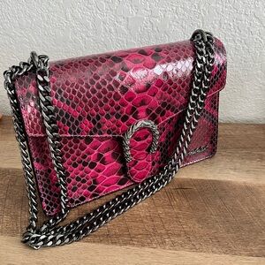 Marina Galanti Fuchsia Shoulder/Crossbody Bag . Genuine Leather Made in Italy